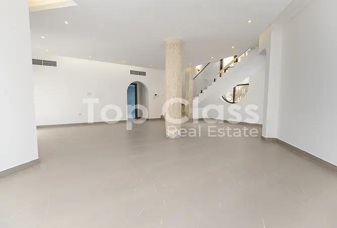 156015786 - Property Image 3