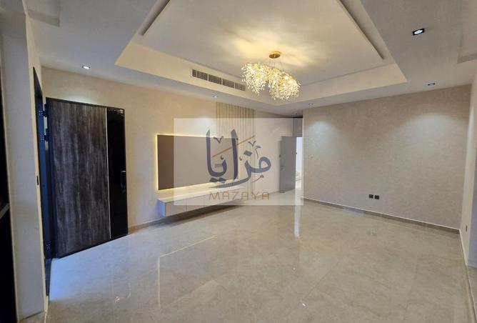 88737677 - Property Image 2
