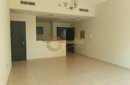 Apartment - 1 Bedroom - 2 Bathrooms for sale in Farah Tower 1 - Queue Point - Liwan - Dubai Land - Dubai