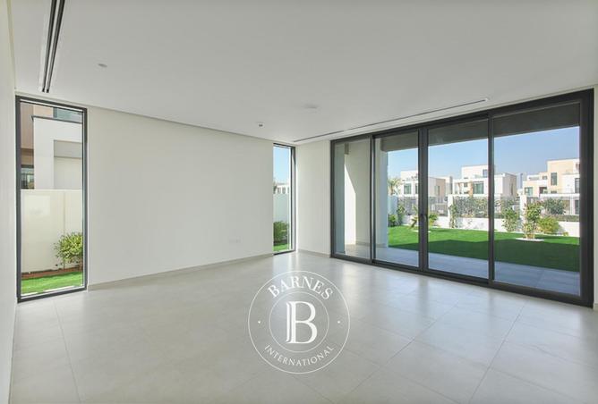 53989230 - Property Image 3