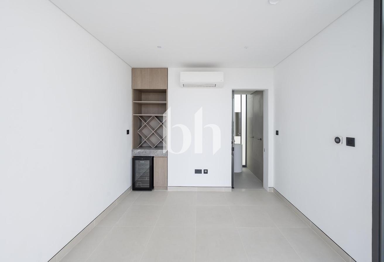 Large Plot | Private Pool | Available Soon photo 17