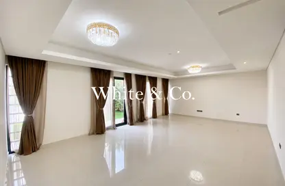 Villa - 5 Bedrooms - 6 Bathrooms for sale in Zinnia - Damac Hills 2 - Dubai