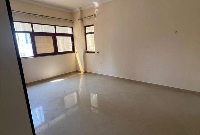 60908261 - Property Image 2