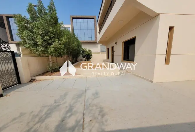 152364787 - Property Image 2