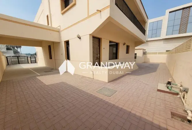 152364787 - Property Image 3