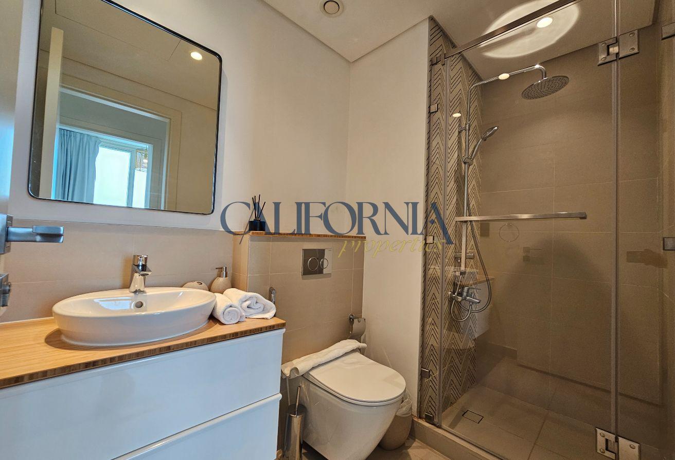 Fully Furnished | Vacant | Prime Location photo 9