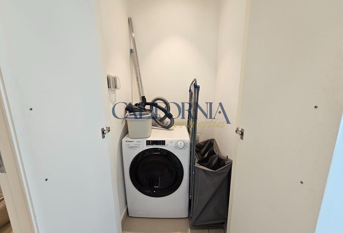 Fully Furnished | Vacant | Prime Location photo 10