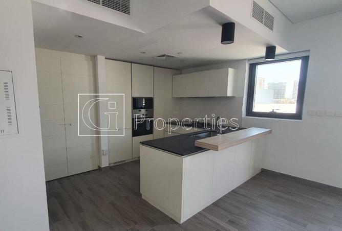 65152814 - Property Image 2