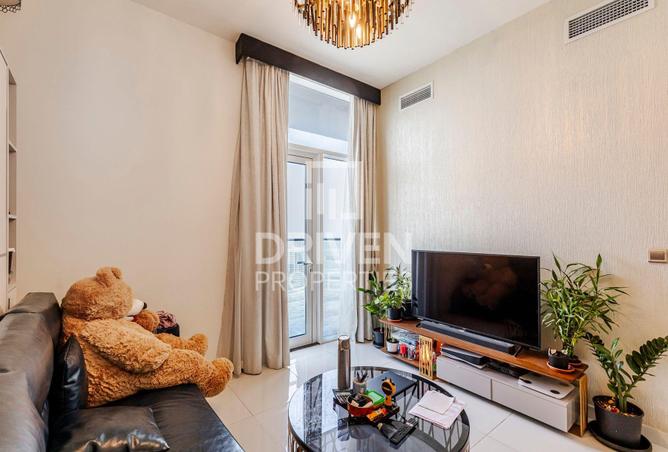 78998807 - Property Image 2