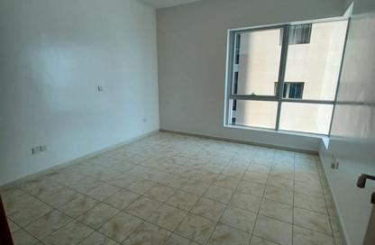 Apartment - 2 Bedrooms - 3 Bathrooms for sale in Al Dana Tower - Al Majaz 3 - Al Majaz - Sharjah Apartment - 2 Bedrooms - 3 Bathrooms for sale in Al Dana Tower - Al Majaz 3 - Al Majaz - Sharjah