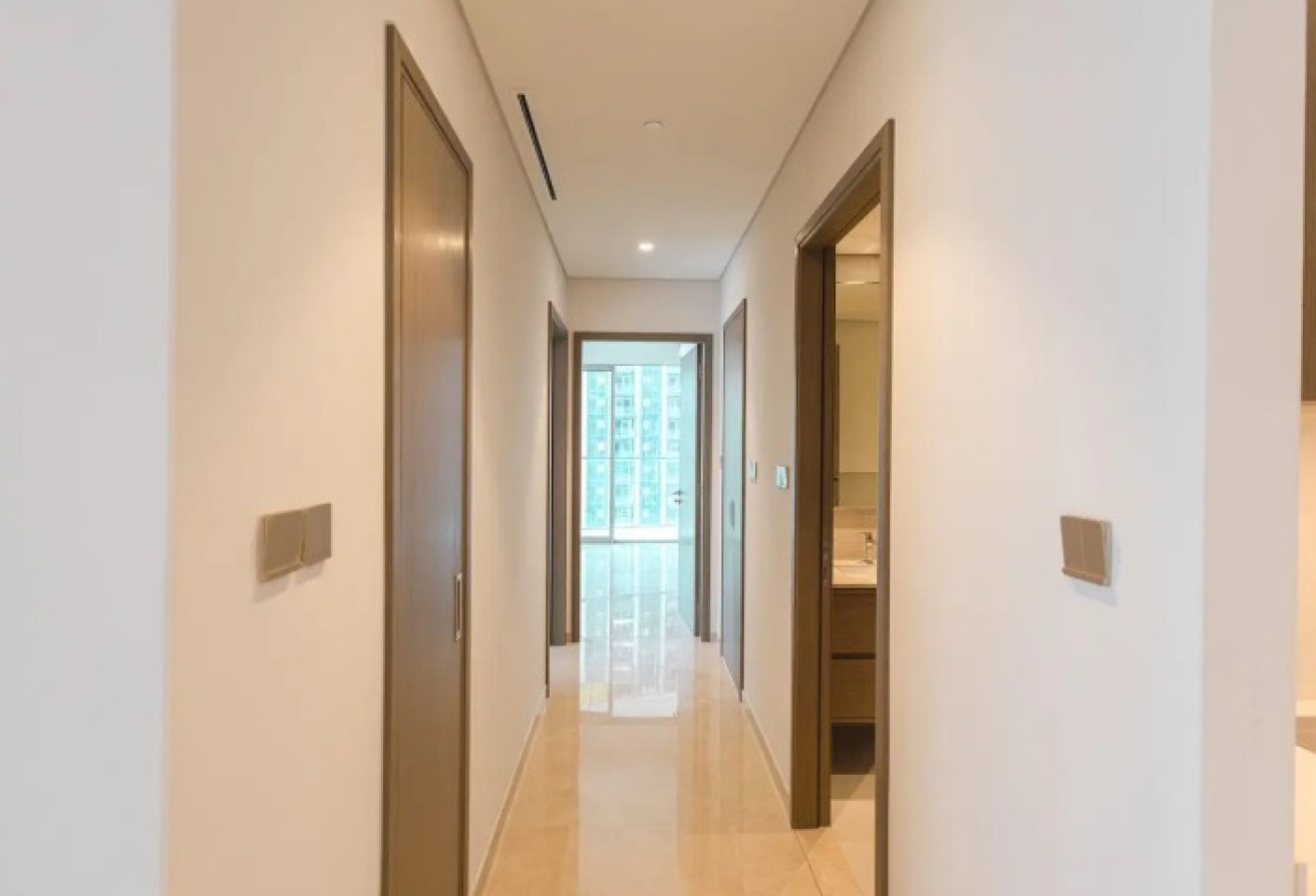 Luxurious Apartment|Prime Location — image 10