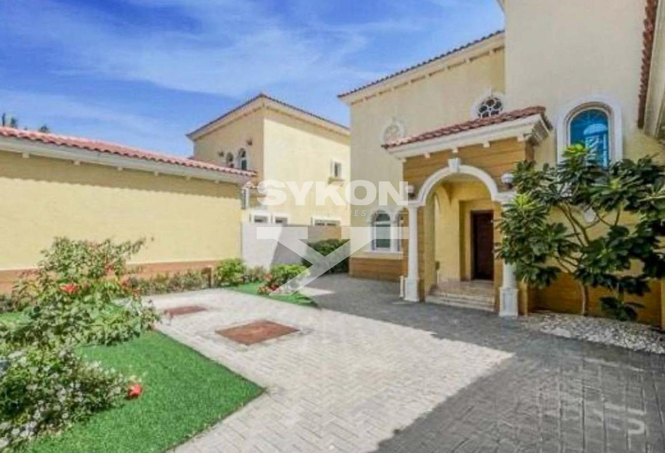 Huge Garden - Well Maintained 3BR Prime Location photo 5
