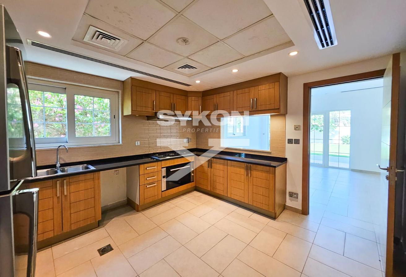 Huge Garden - Well Maintained 3BR Prime Location photo 7