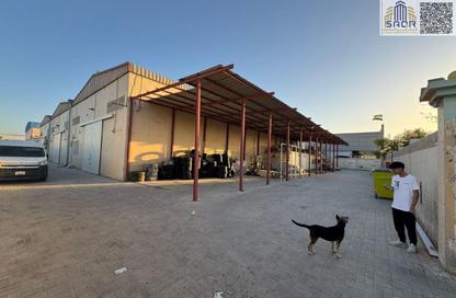Labor Camp - Studio - 2 Bathrooms for rent in Umm Al Thuoob - Umm Al Quwain