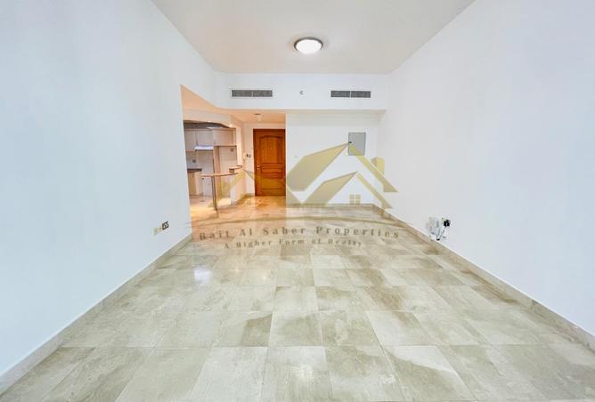 Chiller Free 1 BR Apartment Close To Metro photo 2