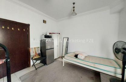 Apartment - Studio - 1 for rent in Al Naba'ah 8 Building - Al Naba'ah - Al Sharq - Sharjah Apartment - Studio - 1 for rent in Al Naba'ah 8 Building - Al Naba'ah - Al Sharq - Sharjah
