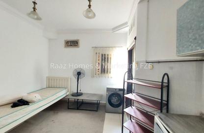 Apartment - Studio - 1 for rent in Al Naba'ah 8 Building - Al Naba'ah - Al Sharq - Sharjah