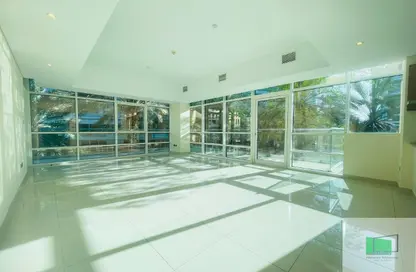 Apartment - 2 Bedrooms - 3 Bathrooms for rent in Al Marasy - Al Bateen - Abu Dhabi