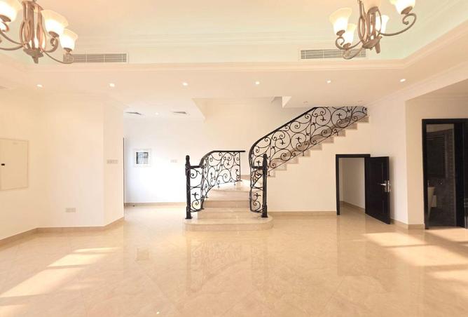 4BR Semi-Independent Villa | Mirdif* photo 3