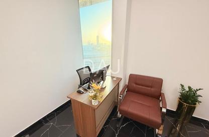 Office Space - Studio - 1 Bathroom for rent in Fatima Mohammad Ahmad Bin Suleiman Building - Al Raffa - Bur Dubai - Dubai