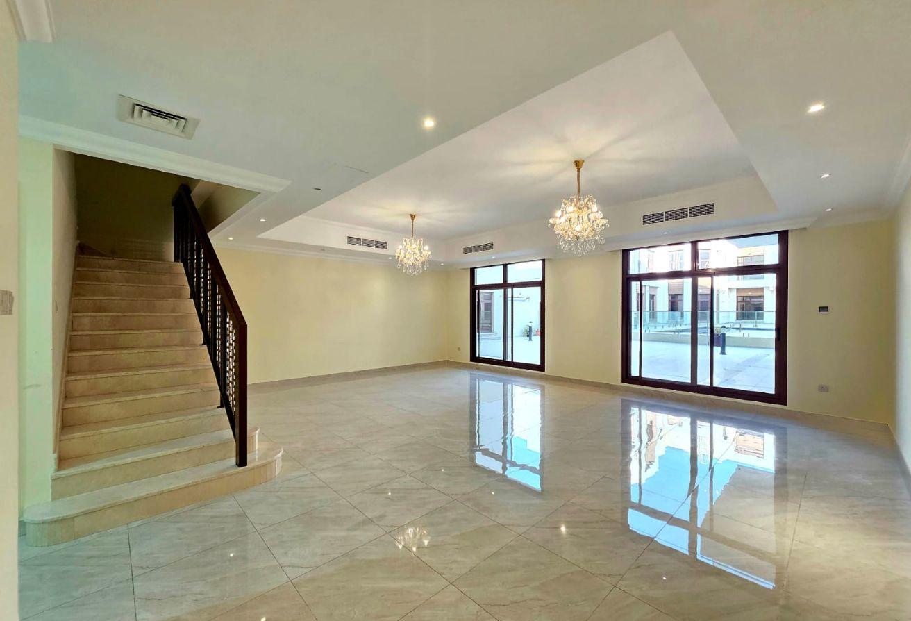 5BR Semi-Independent Villa | Shared Pool photo 13
