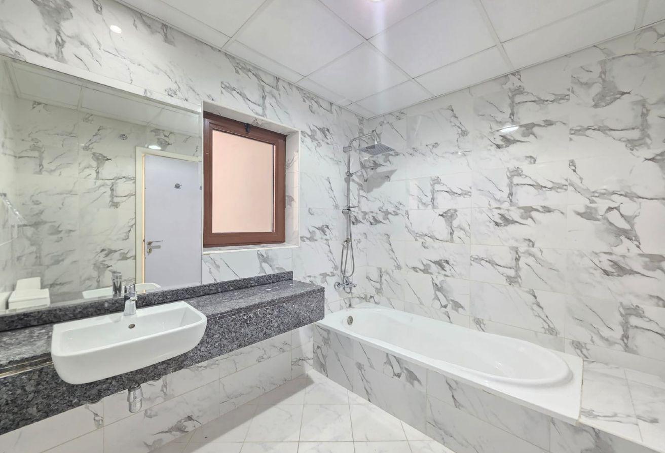 5BR Semi-Independent Villa | Shared Pool photo 15