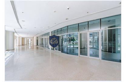 Retail - Studio for rent in Bay Central - Dubai Marina - Dubai