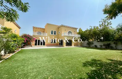 فيلا - 5 غرف نوم - 6 حمامات للبيع في باكدج 1آيه - جميرا بارك - دبي