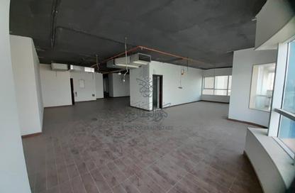 Office Space - Studio - 3 Bathrooms for rent in Al Majaz 3 - Al Majaz - Sharjah