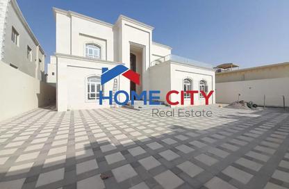 Villa - 5 Bedrooms - 7 Bathrooms for rent in Madinat Al Riyad - Abu Dhabi