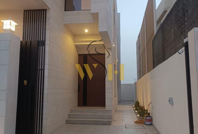 106848315 - Property Image 2
