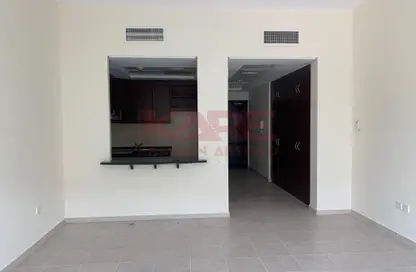 شقة - 1 حمام للايجار في بناية  38إلى107 - طراز البحر المتوسط - ديسكفري جاردنز - دبي