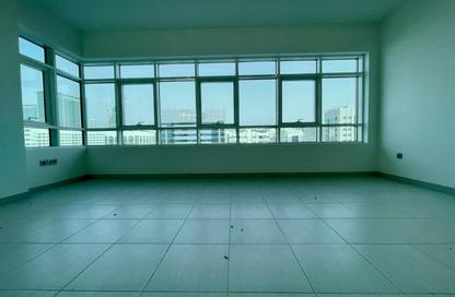 Apartment - 2 Bedrooms - 2 Bathrooms for rent in Tourist Club Area - Abu Dhabi