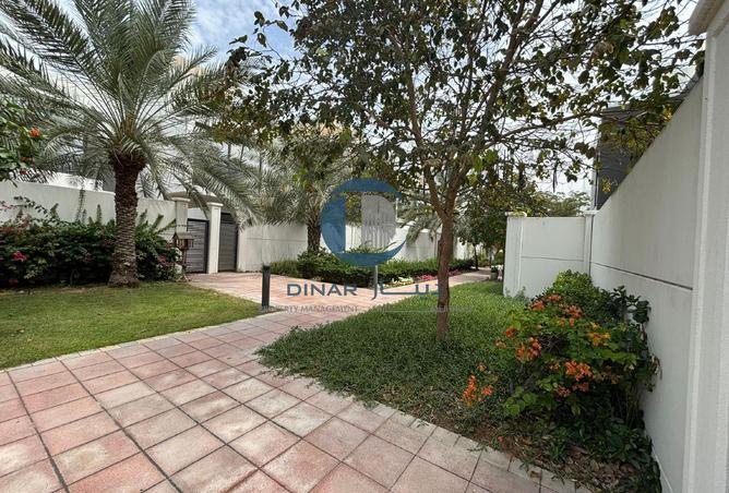 75015304 - Property Image 2