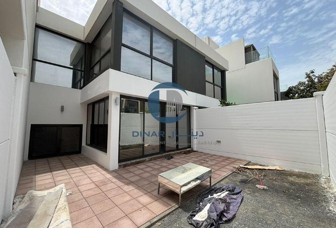 75015304 - Property Main Image