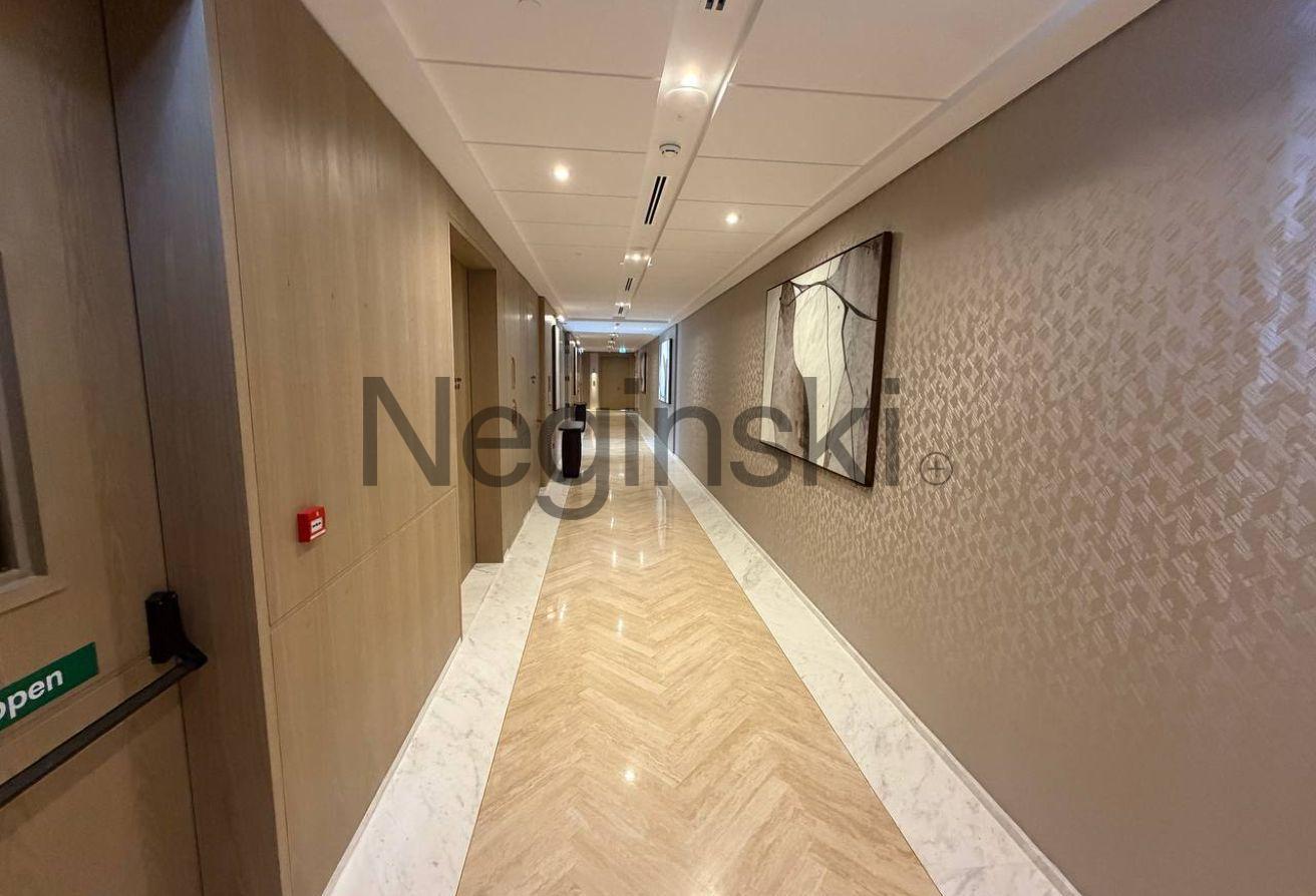 Largest 3BR+Maids | Full Canal View photo 23