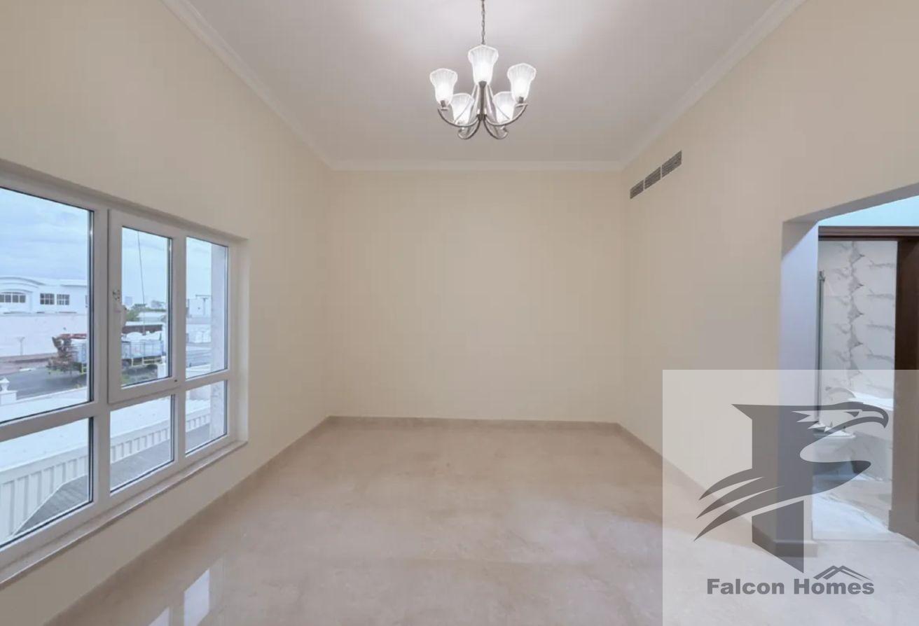 Spacious 6BR Villa with Private Pool and Garden photo 16