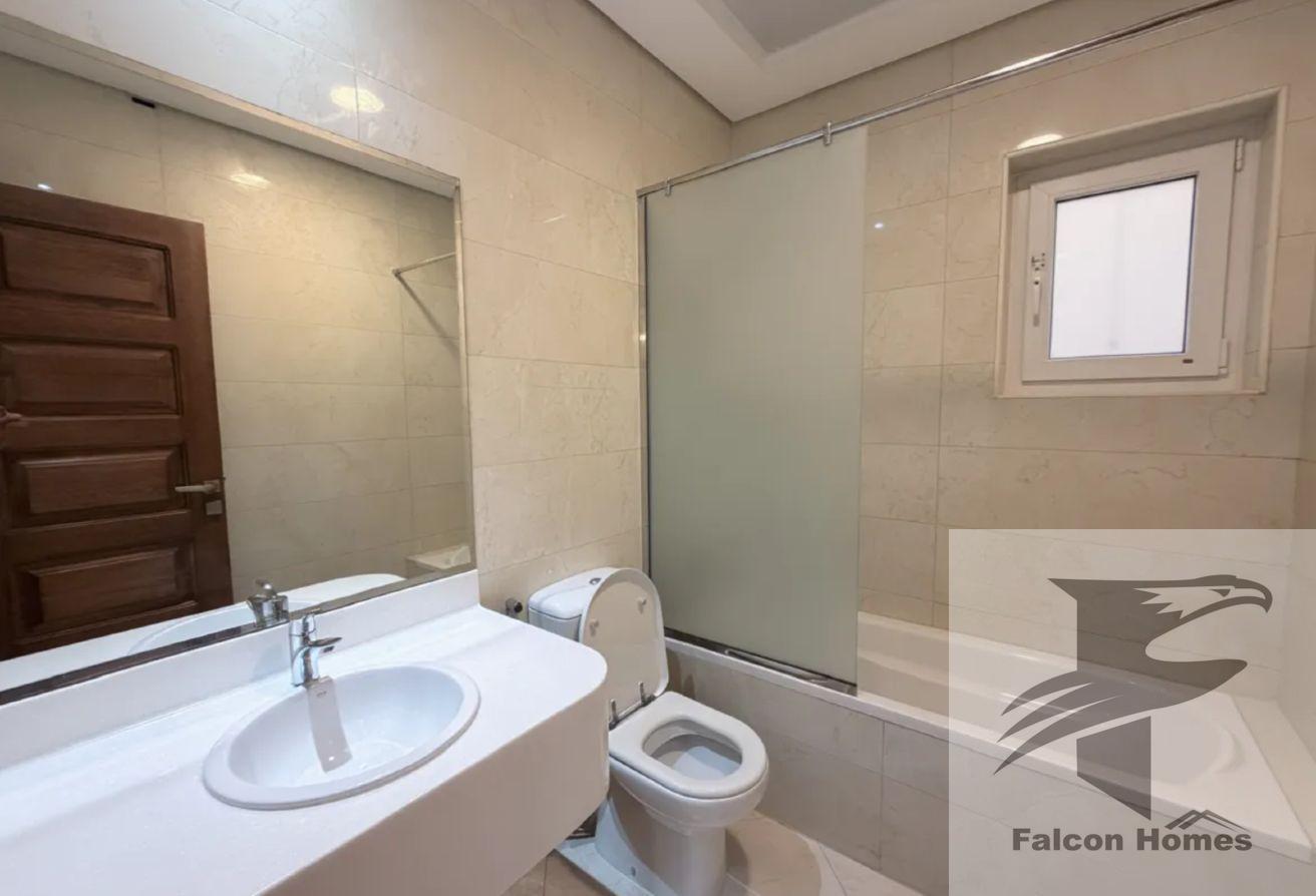 Spacious 6BR Villa with Private Pool and Garden photo 13