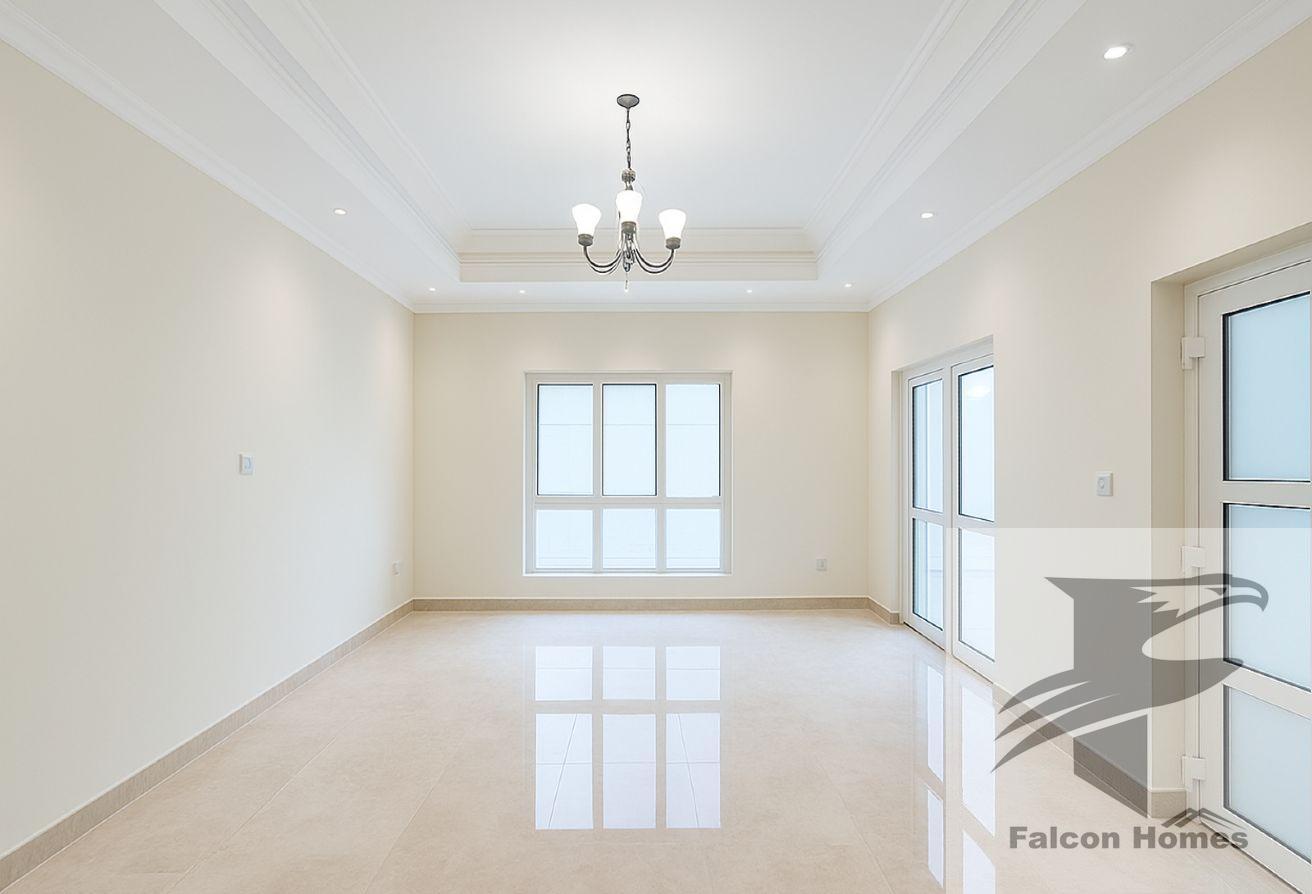 Spacious 6BR Villa with Private Pool and Garden photo 6