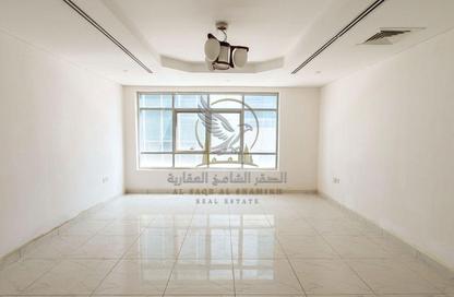 Apartment - 5 - 7 for rent in Al Majaz 3 - Al Majaz - Sharjah Apartment - 5 - 7 for rent in Al Majaz 3 - Al Majaz - Sharjah