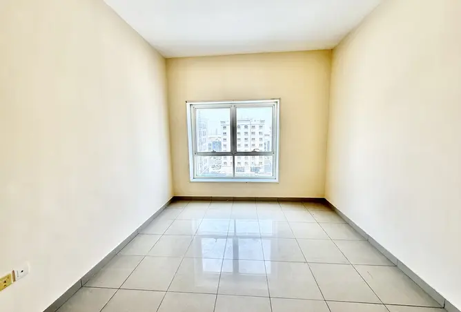 166561606 - Property Image 2