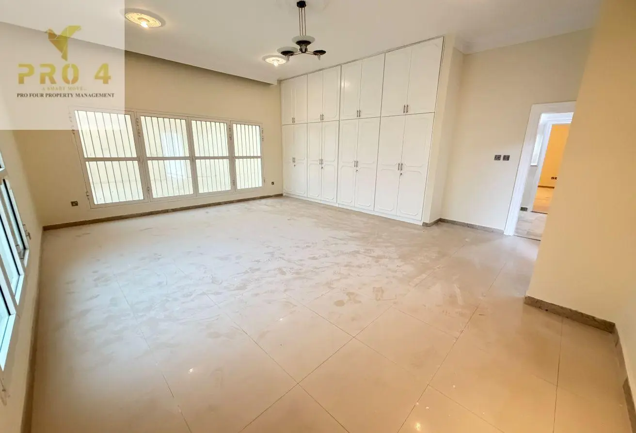 152854406 - Property Main Image