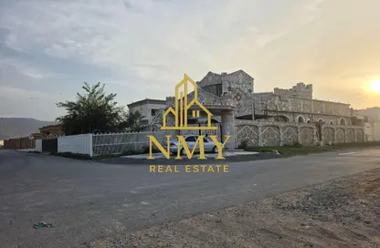 فيلا - 7 غرف نوم - 8 حمامات للبيع في الرمس - رأس الخيمة