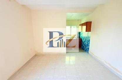 Apartment - Studio - 1 for rent in Fire Station Road - Muwaileh - Sharjah