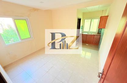 Apartment - Studio - 1 for rent in Fire Station Road - Muwaileh - Sharjah