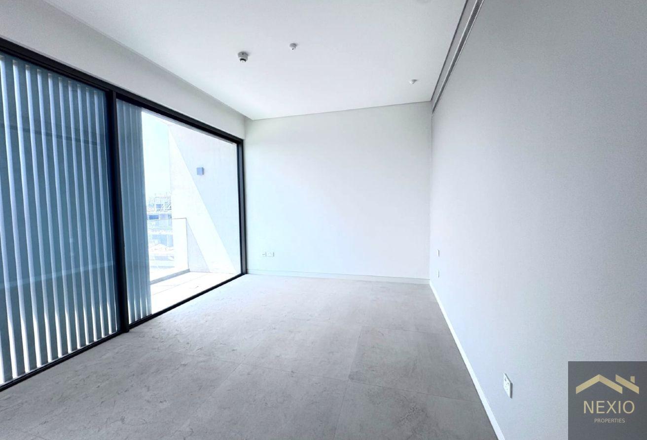 Modern Layout | Prime Location | Ready To Move photo 5