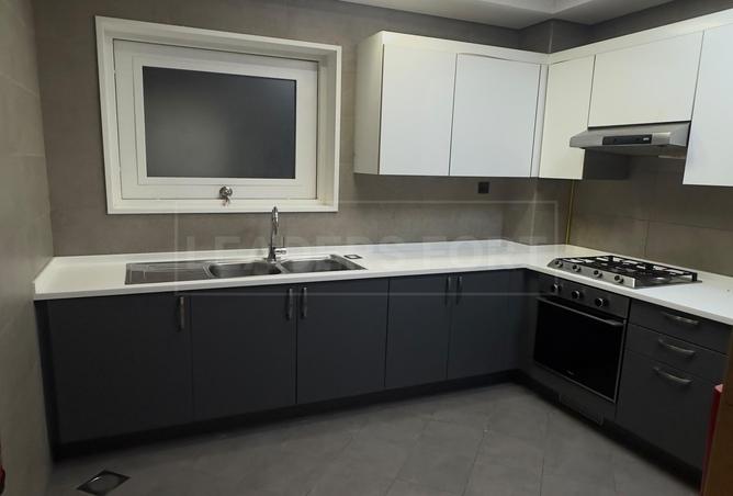 126562253 - Property Image 2