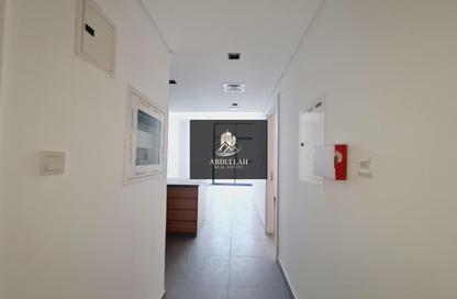 Apartment - 1 Bedroom - 2 Bathrooms for rent in Al Mamsha - Muwaileh - Sharjah