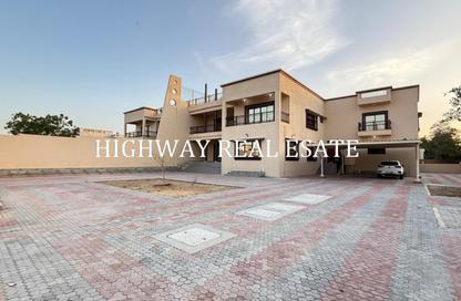 Villa - 4 - 7 for rent in Al Juraina 1 - Al Jurainah - Sharjah