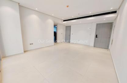 Apartment - 2 Bedrooms - 3 Bathrooms for rent in Shadow Tower - Al Mamzar - Sharjah - Sharjah